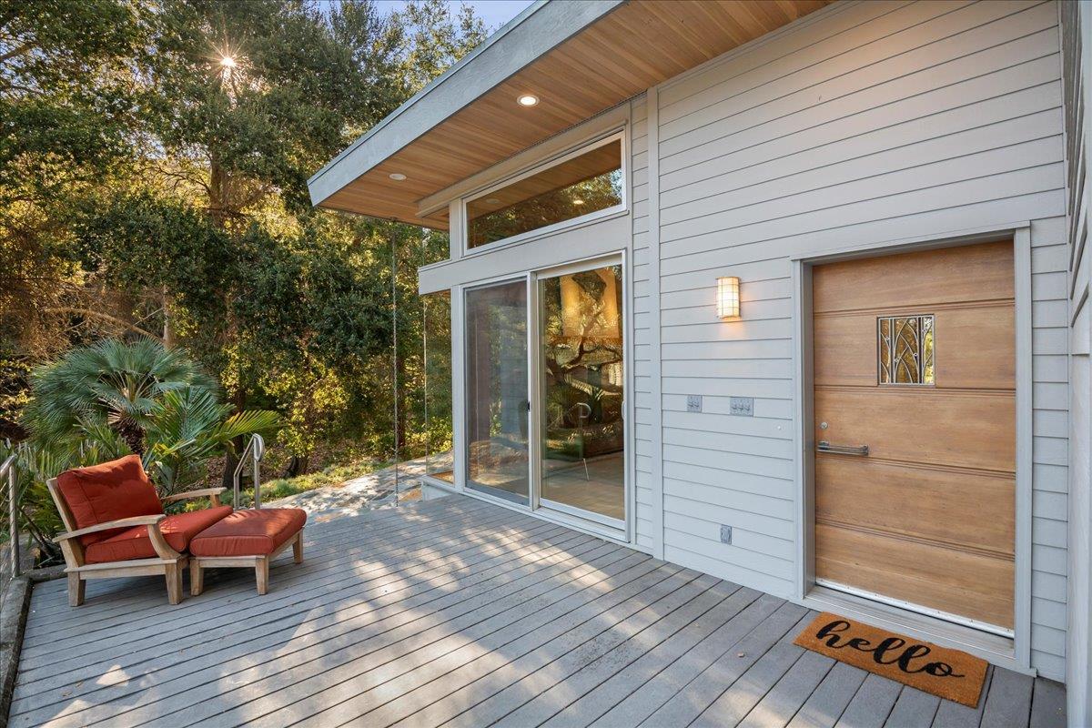 Detail Gallery Image 85 of 108 For 28140 Story Hill Ln, Los Altos Hills,  CA 94022 - 5 Beds | 4/1 Baths