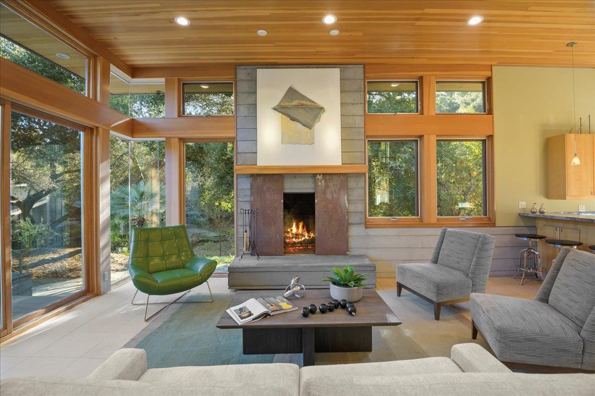 Detail Gallery Image 87 of 108 For 28140 Story Hill Ln, Los Altos Hills,  CA 94022 - 5 Beds | 4/1 Baths