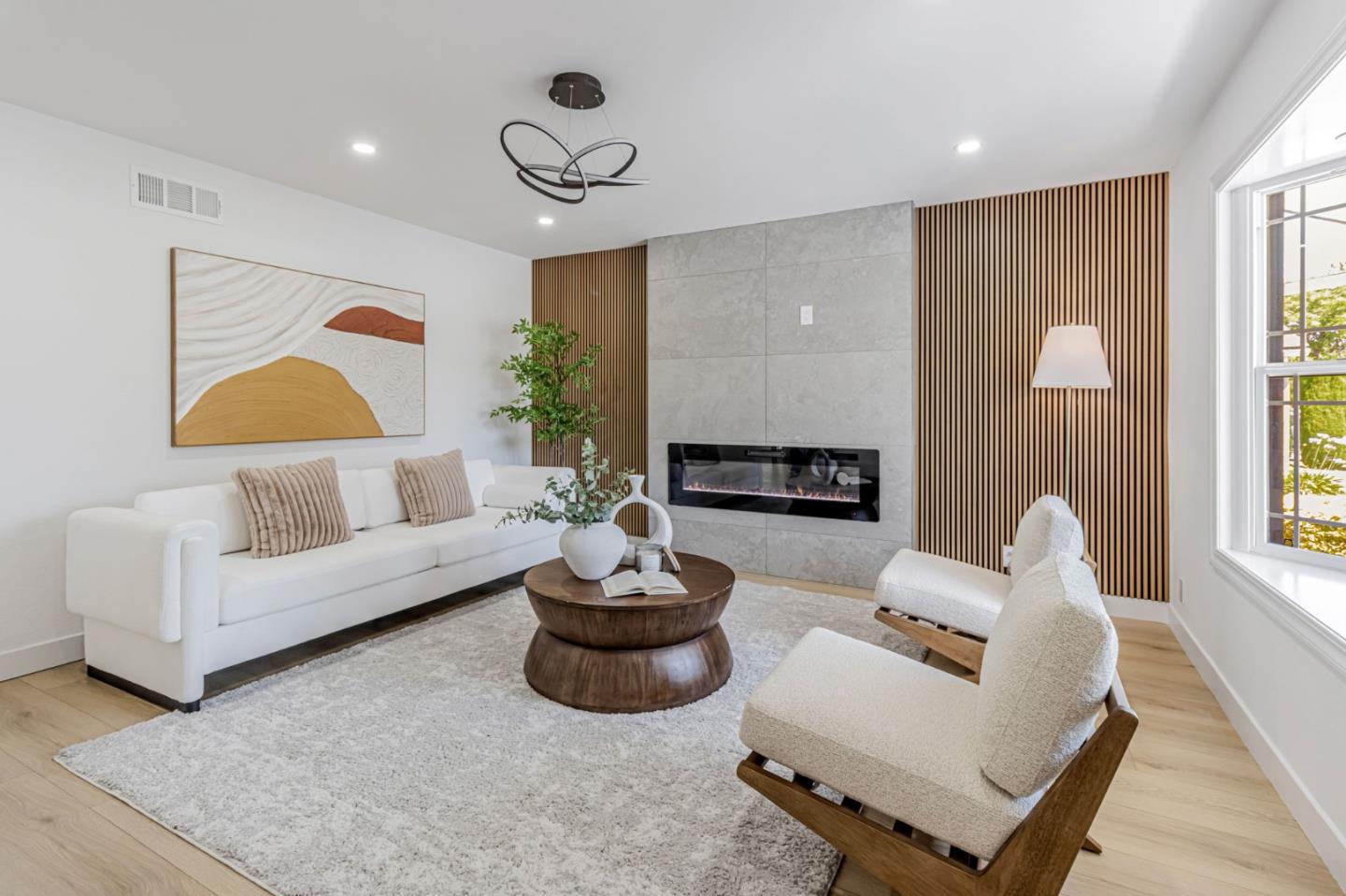 Detail Gallery Image 3 of 27 For 1263 Flickinger Ave, San Jose,  CA 95131 - 4 Beds | 2 Baths