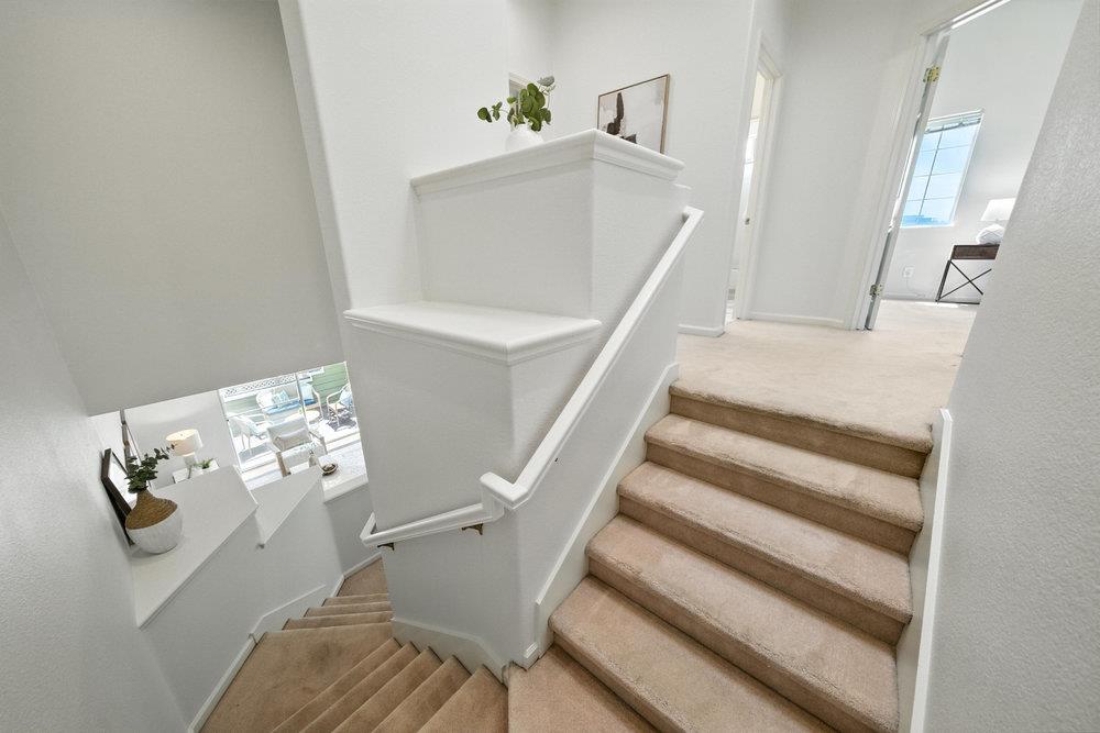 Detail Gallery Image 37 of 72 For 1151 La Rochelle Ter #G,  Sunnyvale,  CA 94089 - 3 Beds | 2/1 Baths