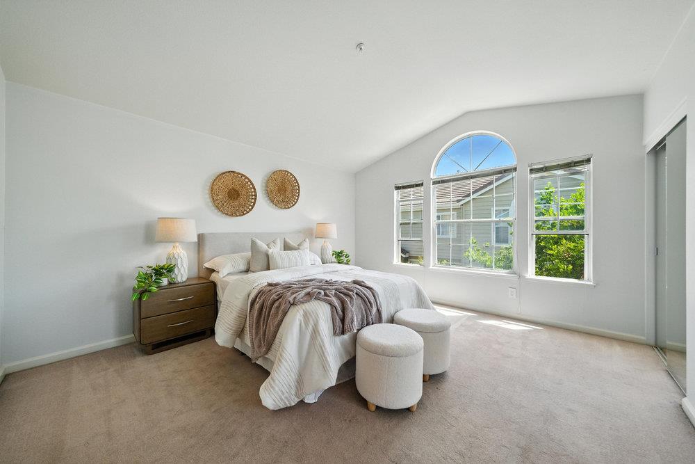 Detail Gallery Image 38 of 72 For 1151 La Rochelle Ter #G,  Sunnyvale,  CA 94089 - 3 Beds | 2/1 Baths
