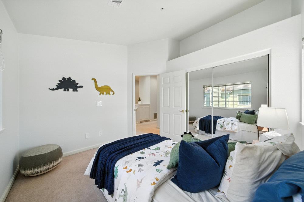 Detail Gallery Image 46 of 72 For 1151 La Rochelle Ter #G,  Sunnyvale,  CA 94089 - 3 Beds | 2/1 Baths