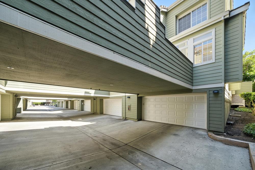 Detail Gallery Image 52 of 72 For 1151 La Rochelle Ter #G,  Sunnyvale,  CA 94089 - 3 Beds | 2/1 Baths