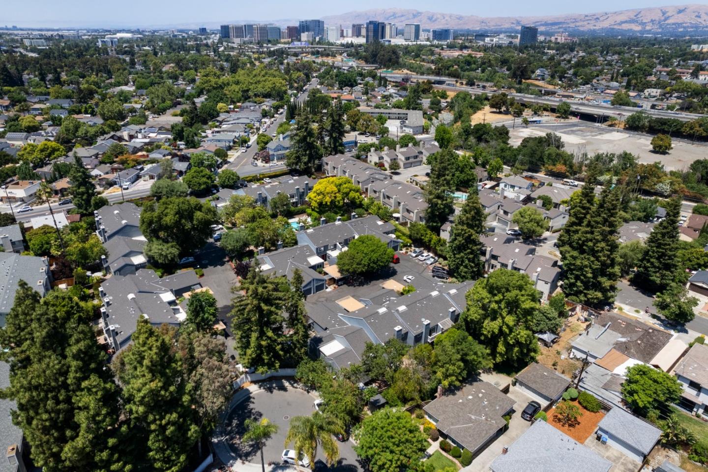 Detail Gallery Image 52 of 53 For 1096 Prevost Ct, San Jose,  CA 95125 - 3 Beds | 2/1 Baths