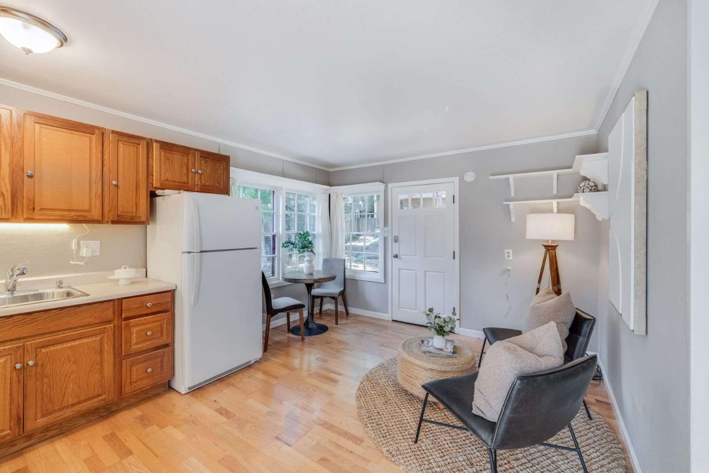 Detail Gallery Image 29 of 41 For 2513 Alpine Rd, Menlo Park,  CA 94025 - 2 Beds | 3 Baths