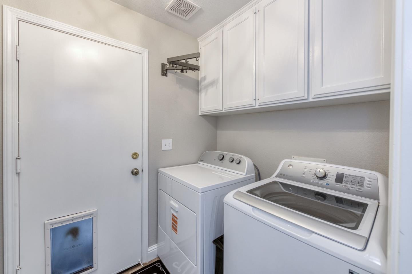 Detail Gallery Image 19 of 56 For 1760 E Ticonderoga Dr, Fresno,  CA 93720 - 3 Beds | 2 Baths