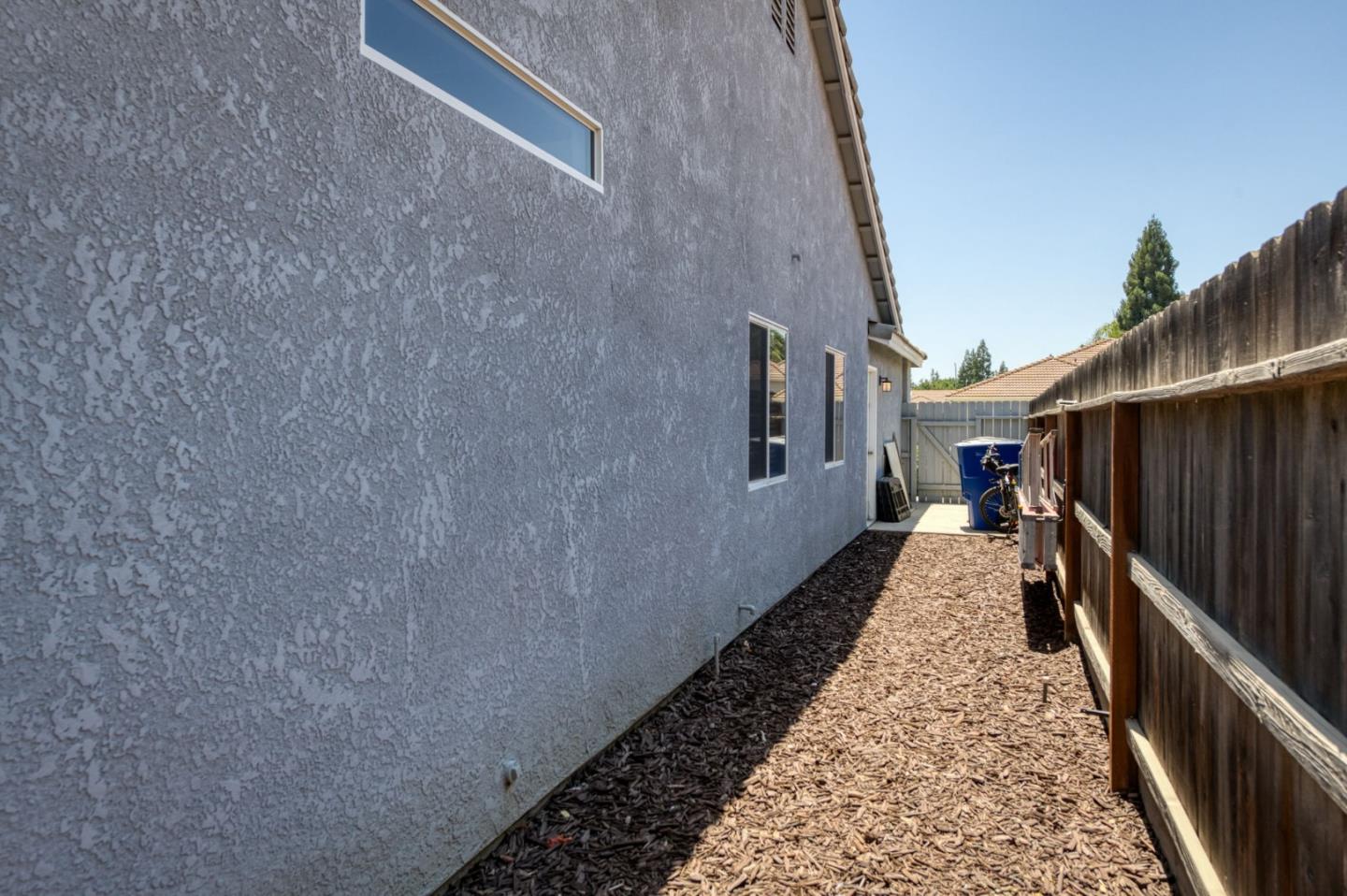Detail Gallery Image 41 of 56 For 1760 E Ticonderoga Dr, Fresno,  CA 93720 - 3 Beds | 2 Baths