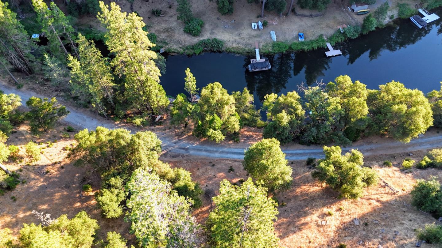 Detail Gallery Image 1 of 8 For 20130 Pine Mountain Dr #4,137, Groveland,  CA 95321 - – Beds | – Baths