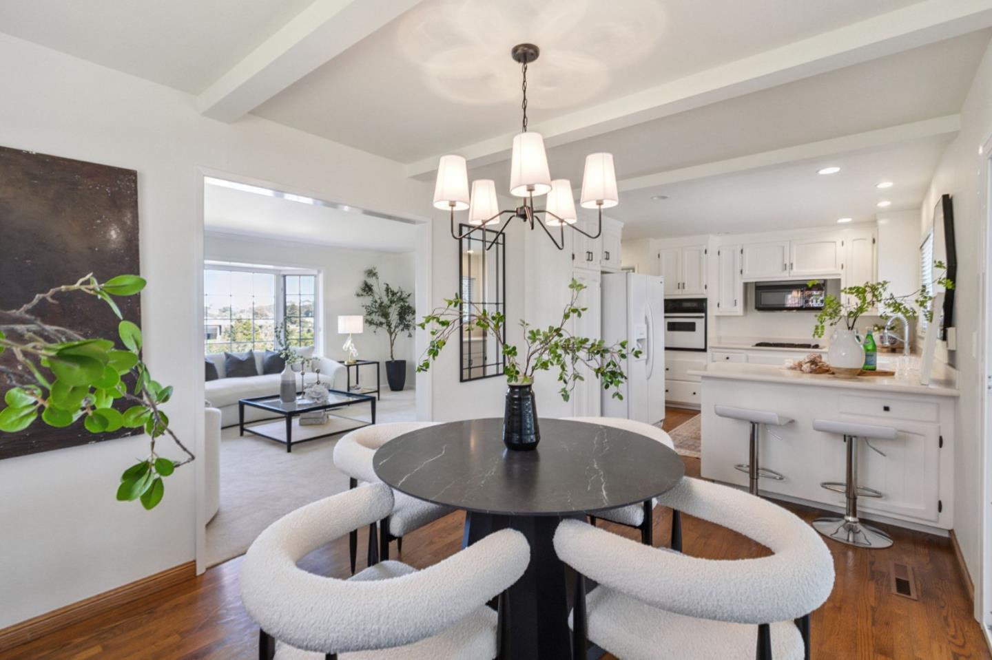 Detail Gallery Image 12 of 42 For 1056 Lassen Dr, Belmont,  CA 94002 - 4 Beds | 2 Baths