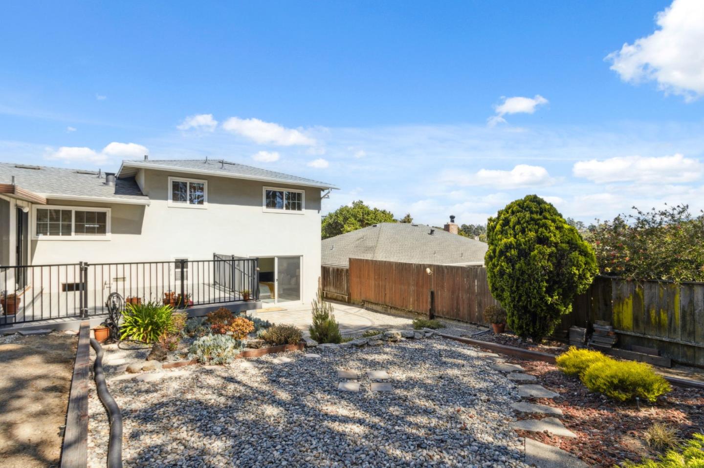 Detail Gallery Image 29 of 42 For 1056 Lassen Dr, Belmont,  CA 94002 - 4 Beds | 2 Baths