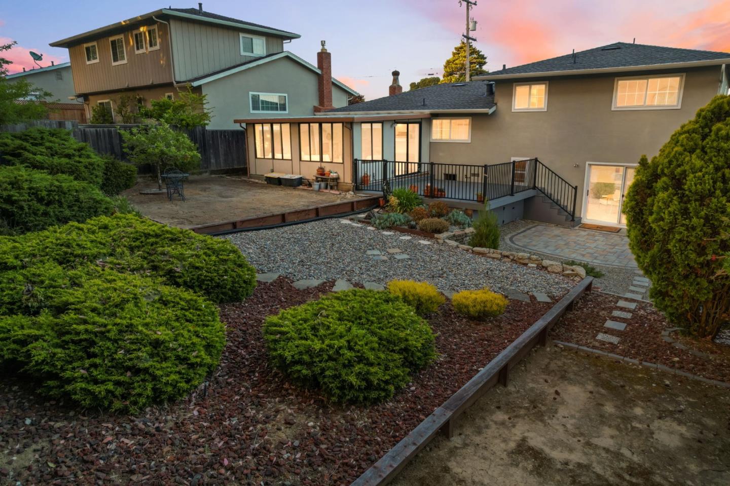 Detail Gallery Image 36 of 42 For 1056 Lassen Dr, Belmont,  CA 94002 - 4 Beds | 2 Baths
