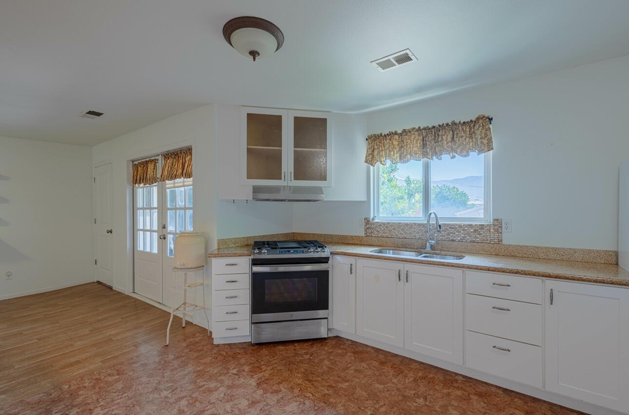 Detail Gallery Image 17 of 39 For 159 Belden St, Gonzales,  CA 93926 - 3 Beds | 2 Baths