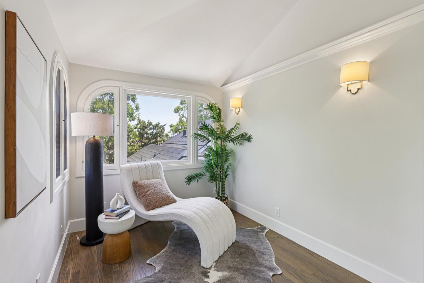 Detail Gallery Image 23 of 51 For 2404 Hillside Dr, Burlingame,  CA 94010 - 4 Beds | 4 Baths