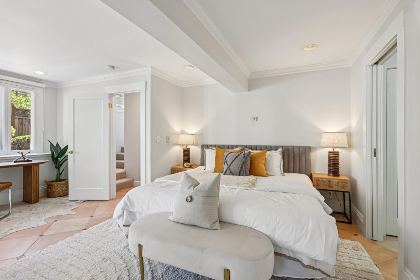 Detail Gallery Image 34 of 51 For 2404 Hillside Dr, Burlingame,  CA 94010 - 4 Beds | 4 Baths