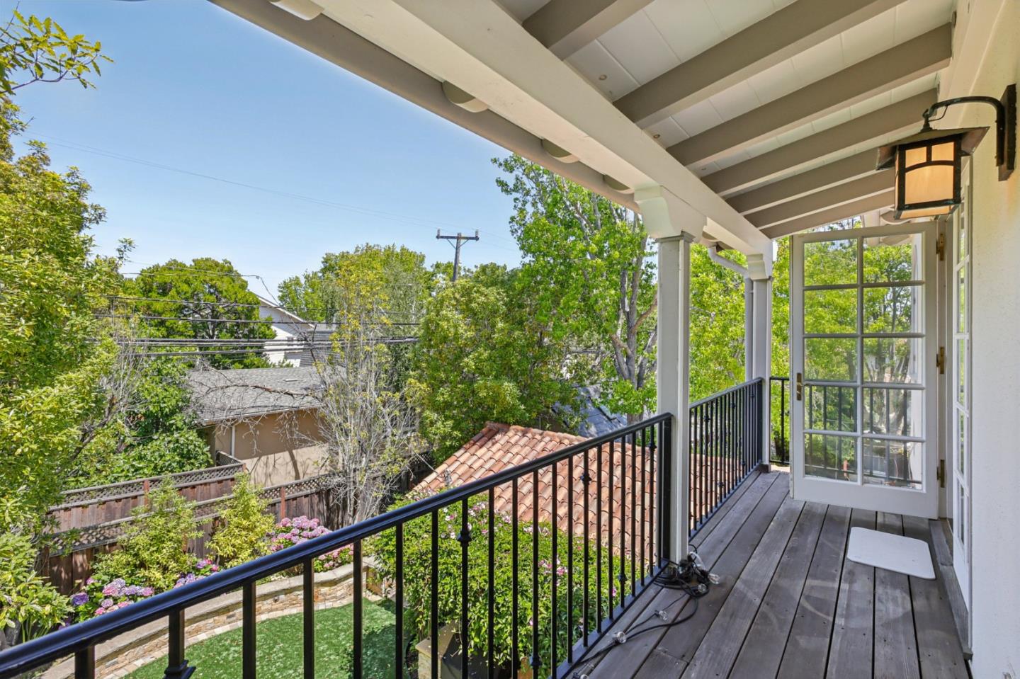 Detail Gallery Image 40 of 51 For 2404 Hillside Dr, Burlingame,  CA 94010 - 4 Beds | 4 Baths