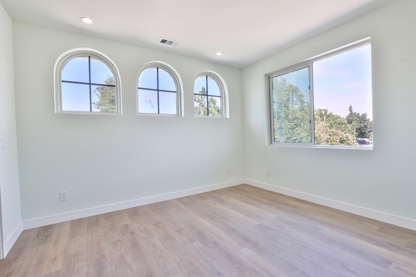 Detail Gallery Image 16 of 16 For 30 S 22nd St #3,  San Jose,  CA 95116 - 2 Beds | 2 Baths