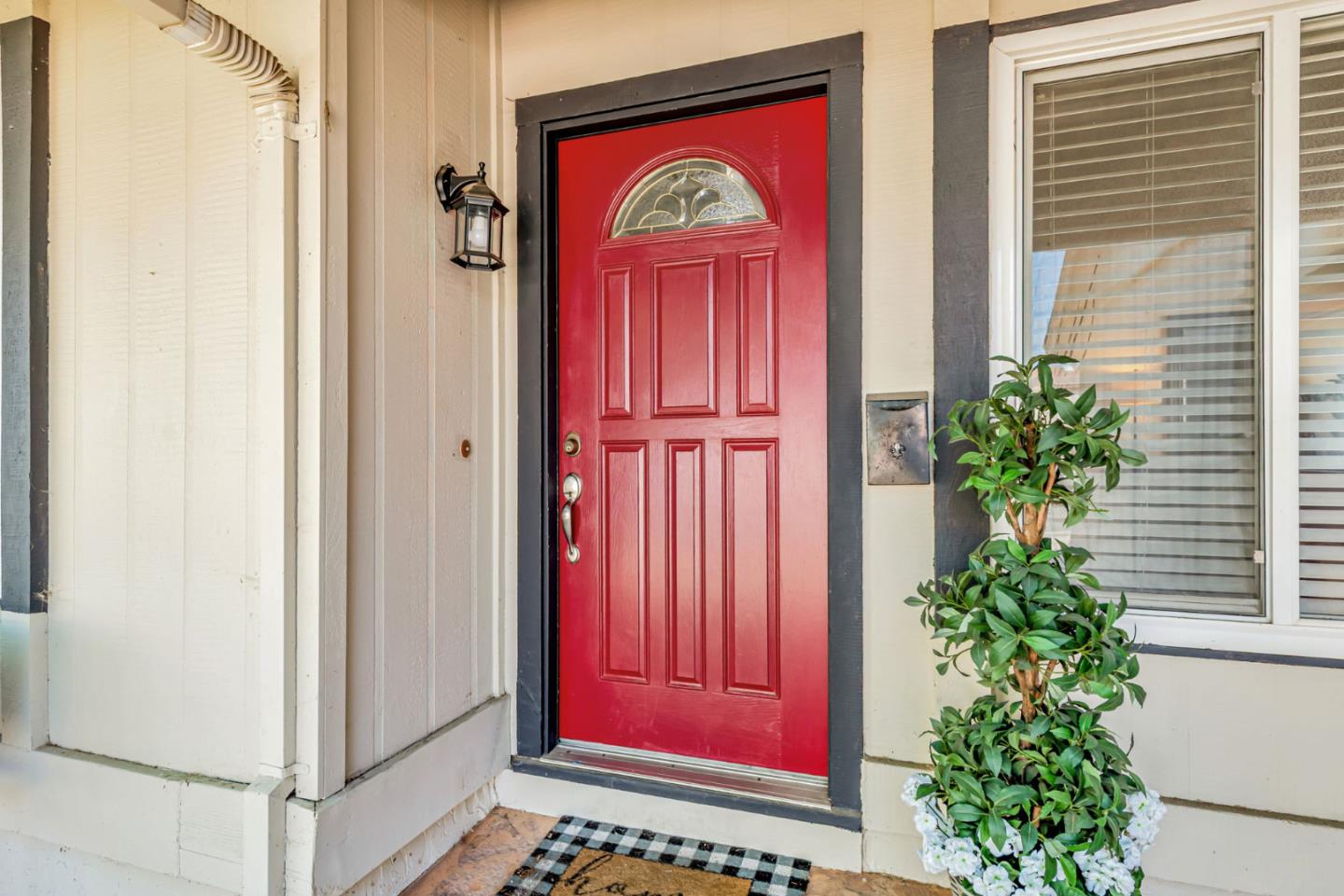 Detail Gallery Image 2 of 20 For 6307 Mayo Dr, San Jose,  CA 95123 - 4 Beds | 2 Baths