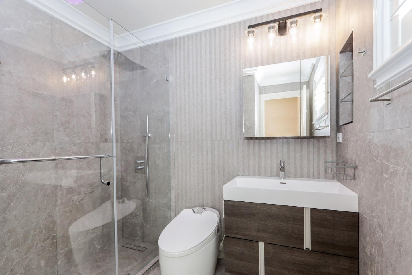 Detail Gallery Image 15 of 58 For 5803 Algonquin Way, San Jose,  CA 95138 - 5 Beds | 4/1 Baths