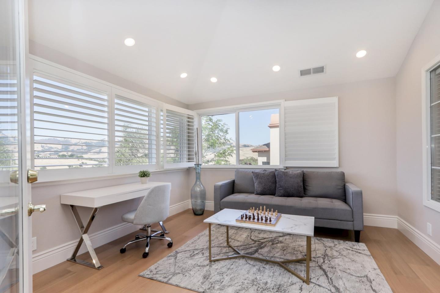 Detail Gallery Image 21 of 58 For 5803 Algonquin Way, San Jose,  CA 95138 - 5 Beds | 4/1 Baths