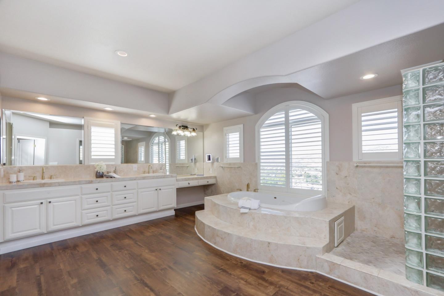 Detail Gallery Image 22 of 58 For 5803 Algonquin Way, San Jose,  CA 95138 - 5 Beds | 4/1 Baths