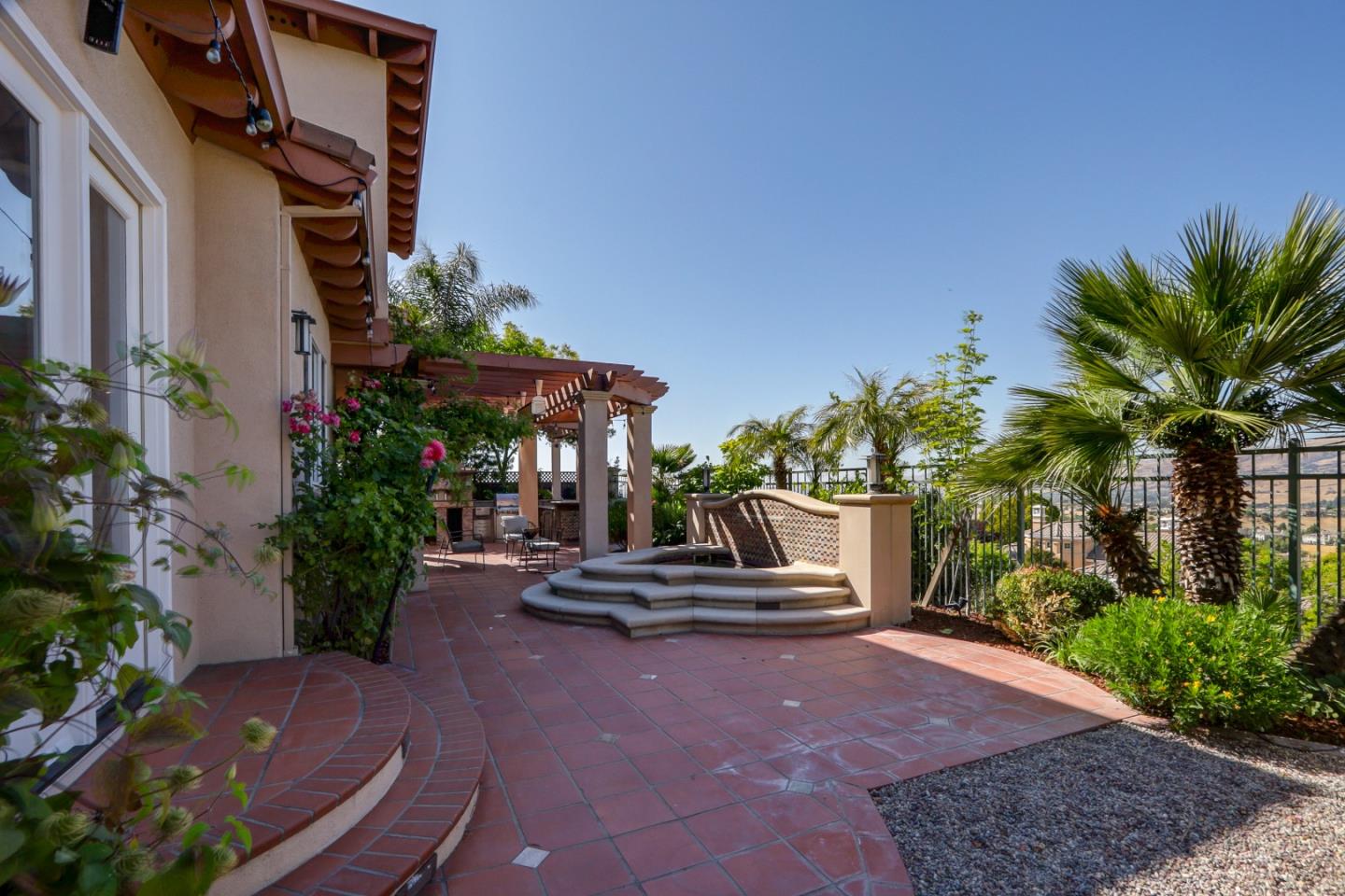 Detail Gallery Image 31 of 58 For 5803 Algonquin Way, San Jose,  CA 95138 - 5 Beds | 4/1 Baths