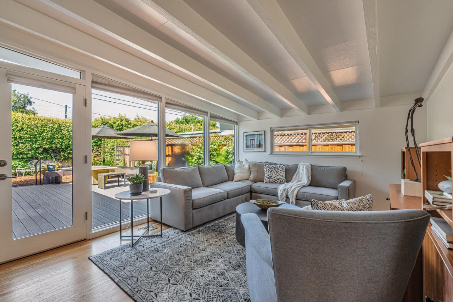 Detail Gallery Image 12 of 43 For 2381 Adele Ave, Mountain View,  CA 94043 - 3 Beds | 2 Baths