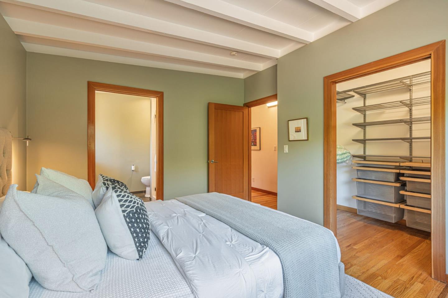 Detail Gallery Image 24 of 43 For 2381 Adele Ave, Mountain View,  CA 94043 - 3 Beds | 2 Baths