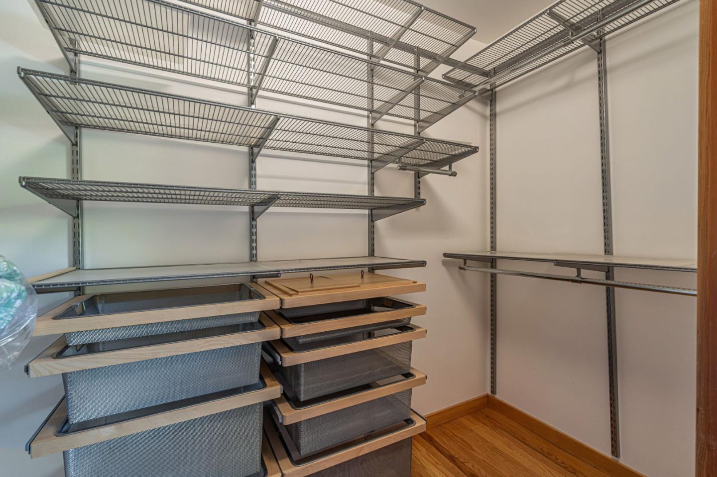 Detail Gallery Image 31 of 43 For 2381 Adele Ave, Mountain View,  CA 94043 - 3 Beds | 2 Baths