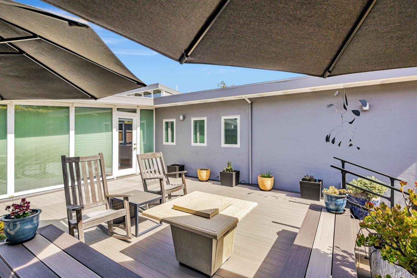Detail Gallery Image 36 of 43 For 2381 Adele Ave, Mountain View,  CA 94043 - 3 Beds | 2 Baths