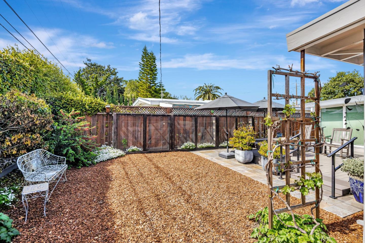 Detail Gallery Image 38 of 43 For 2381 Adele Ave, Mountain View,  CA 94043 - 3 Beds | 2 Baths