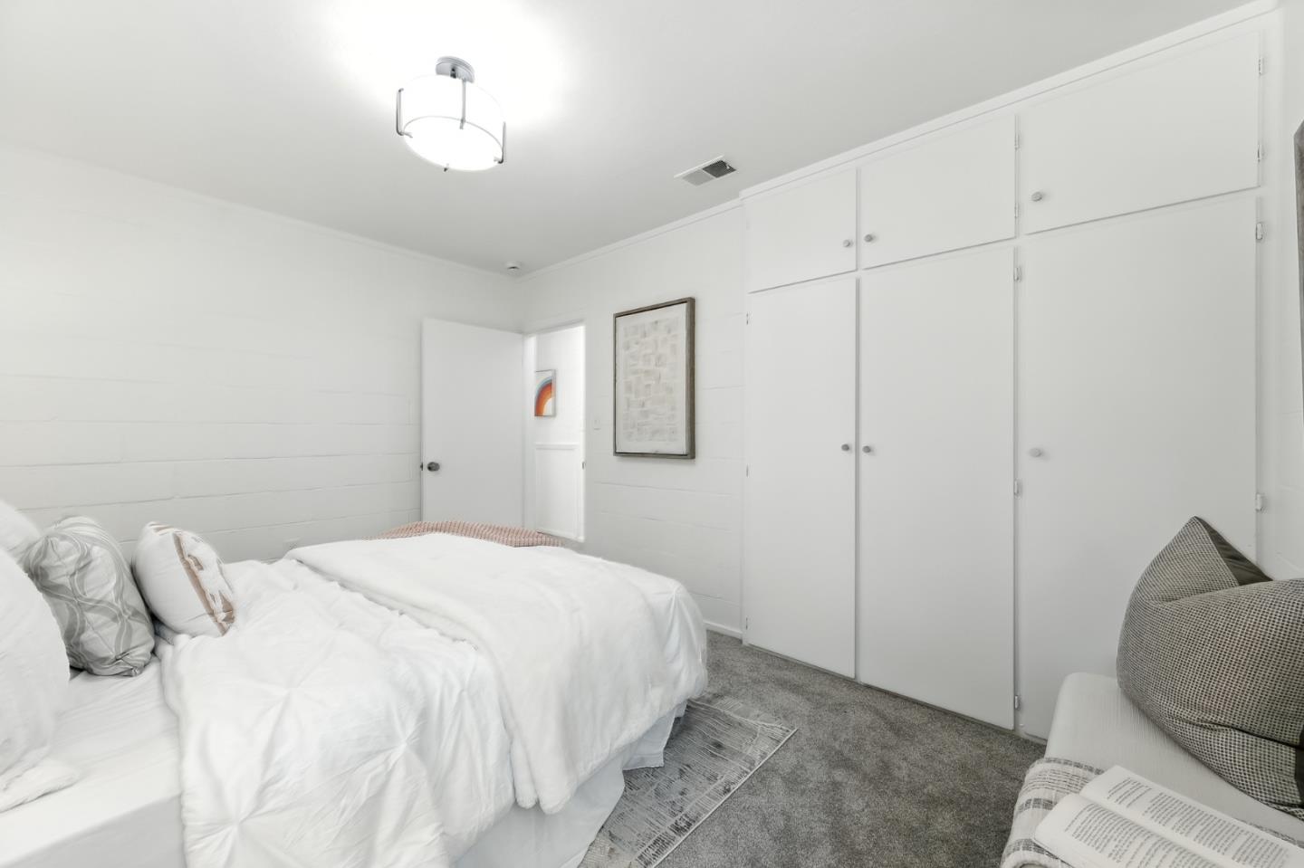 Detail Gallery Image 15 of 26 For 1043 Northwood Dr, San Carlos,  CA 94070 - 2 Beds | 1 Baths