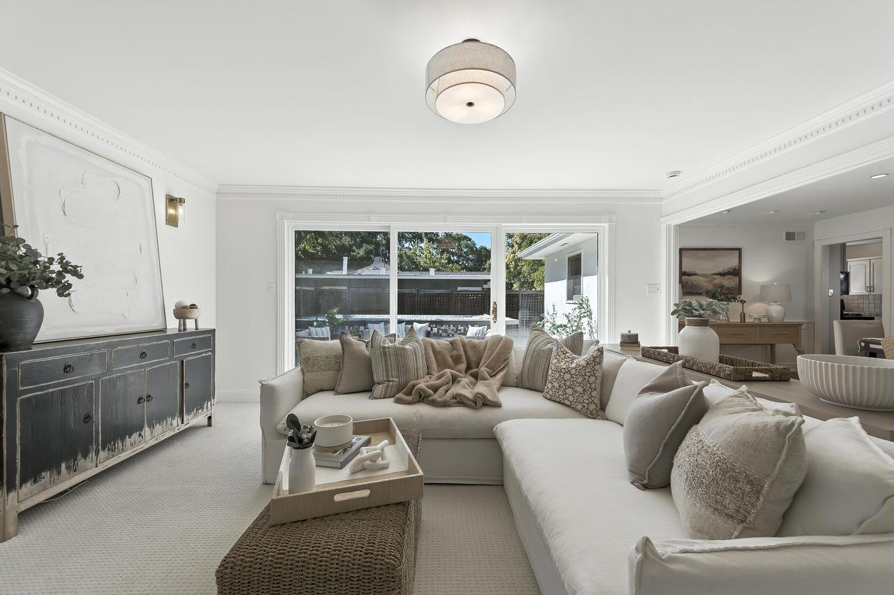 Detail Gallery Image 25 of 37 For 1422 W Selby Ln, Redwood City,  CA 94061 - 3 Beds | 2 Baths