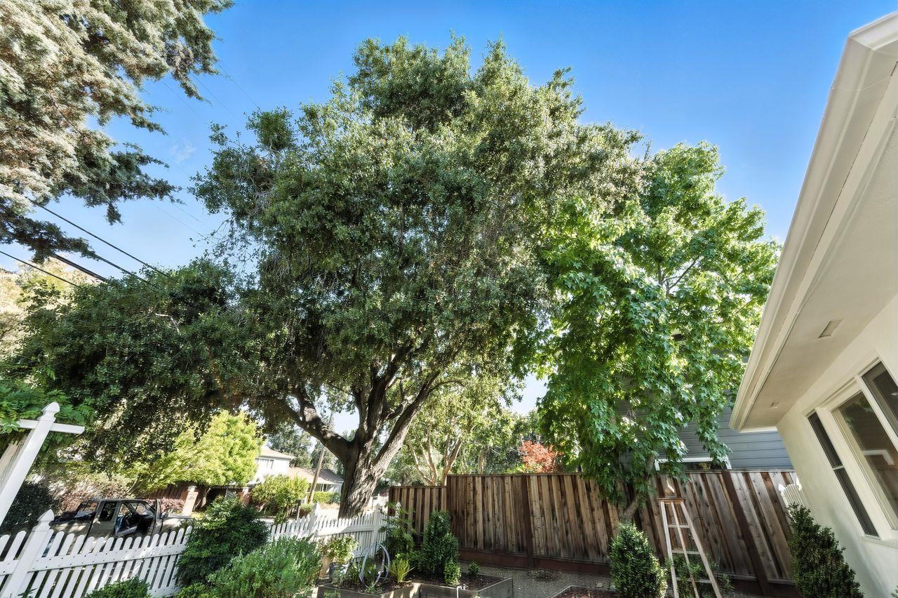 Detail Gallery Image 37 of 37 For 1422 W Selby Ln, Redwood City,  CA 94061 - 3 Beds | 2 Baths