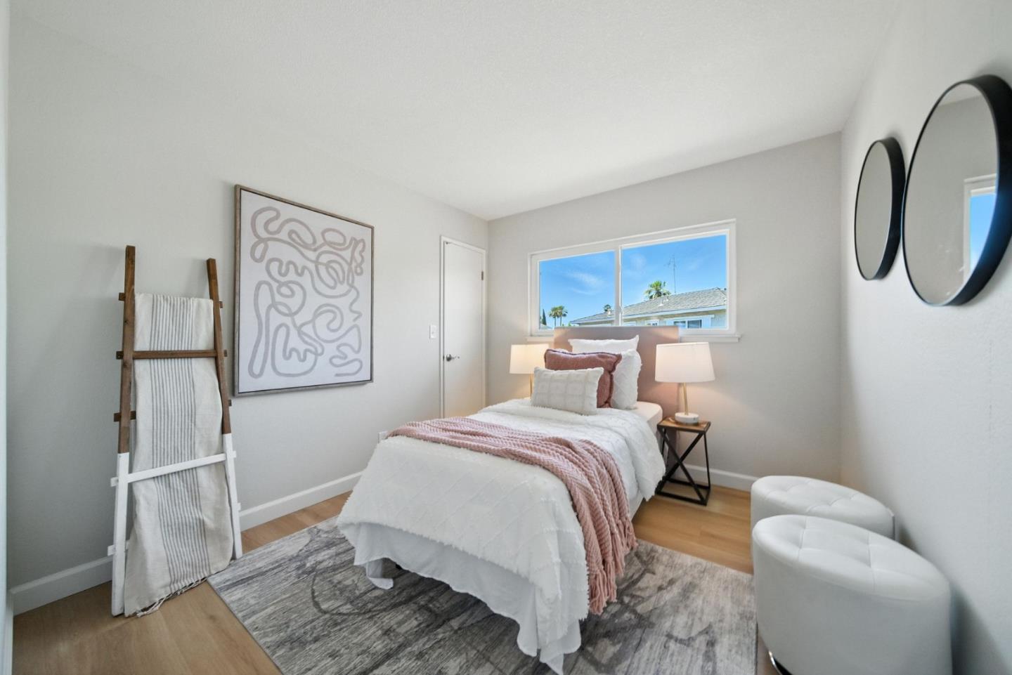 Detail Gallery Image 22 of 36 For 4608 Royal Garden Pl, San Jose,  CA 95136 - 4 Beds | 2/1 Baths