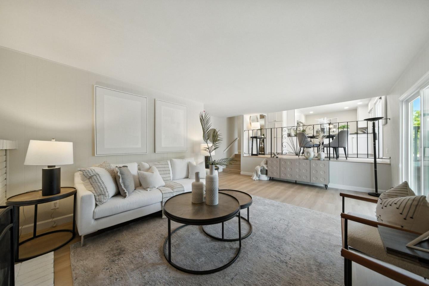 Detail Gallery Image 28 of 36 For 4608 Royal Garden Pl, San Jose,  CA 95136 - 4 Beds | 2/1 Baths