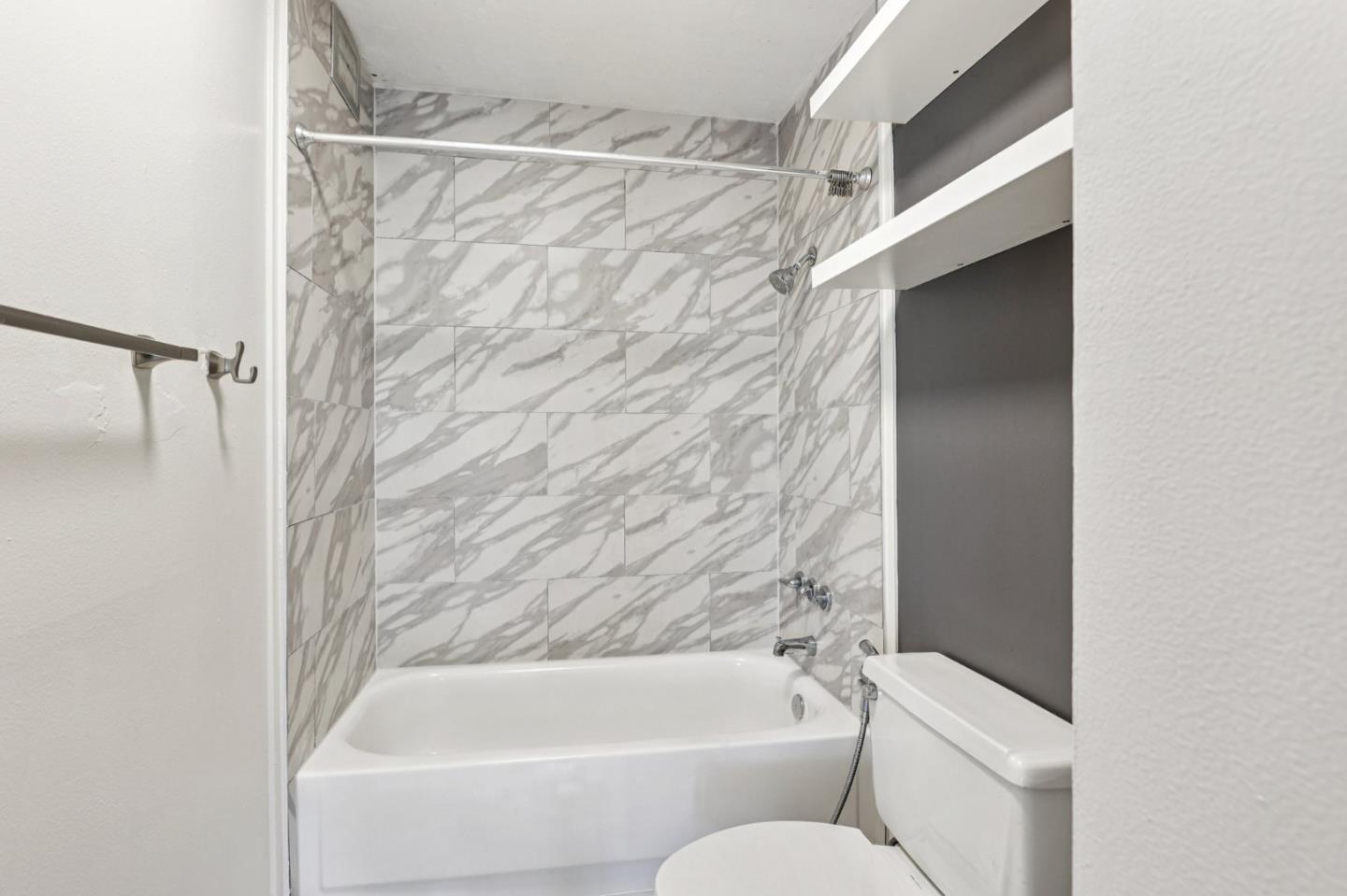Detail Gallery Image 23 of 38 For 3909 Stevenson Blvd #306,  Fremont,  CA 94538 - 1 Beds | 1 Baths