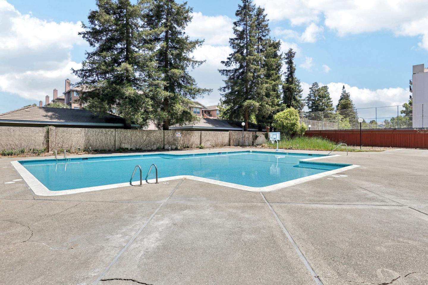 Detail Gallery Image 27 of 38 For 3909 Stevenson Blvd #306,  Fremont,  CA 94538 - 1 Beds | 1 Baths