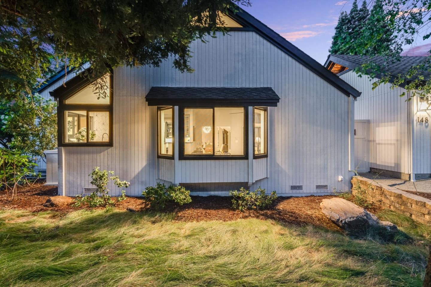 Detail Gallery Image 28 of 45 For 148 Promethean Way, Mountain View,  CA 94043 - 3 Beds | 2 Baths
