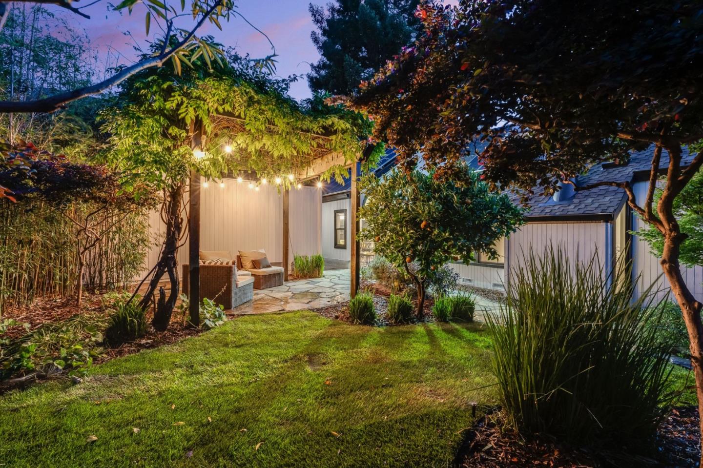 Detail Gallery Image 32 of 45 For 148 Promethean Way, Mountain View,  CA 94043 - 3 Beds | 2 Baths