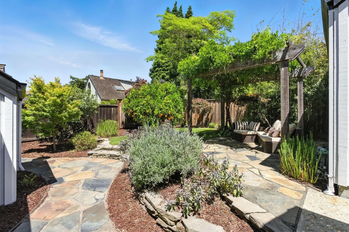 Detail Gallery Image 33 of 45 For 148 Promethean Way, Mountain View,  CA 94043 - 3 Beds | 2 Baths