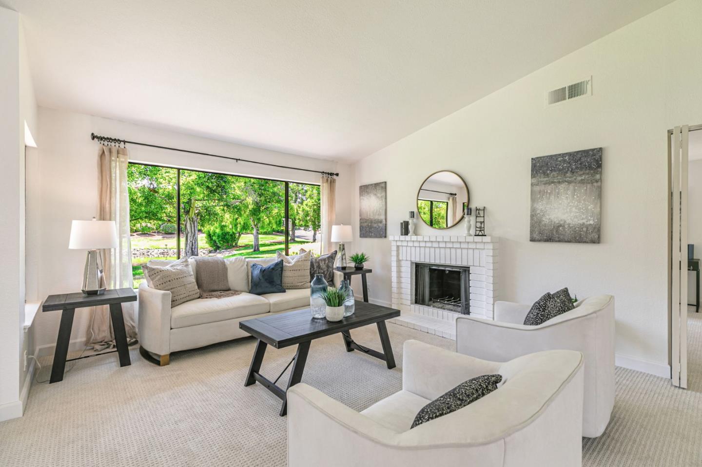 Detail Gallery Image 11 of 73 For 7306 via Granja, San Jose,  CA 95135 - 3 Beds | 2 Baths