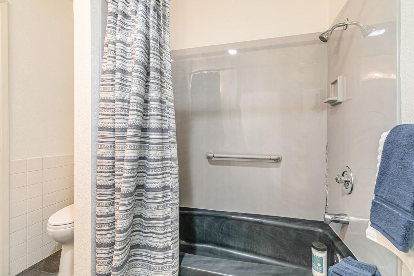 Detail Gallery Image 31 of 73 For 7306 via Granja, San Jose,  CA 95135 - 3 Beds | 2 Baths