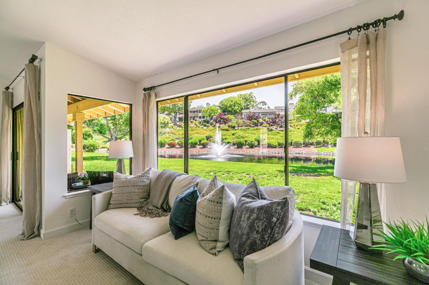 Detail Gallery Image 8 of 73 For 7306 via Granja, San Jose,  CA 95135 - 3 Beds | 2 Baths