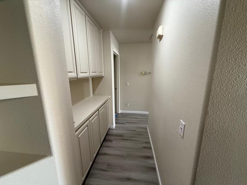 Detail Gallery Image 10 of 33 For 1916 Fall Brook Ct, Merced,  CA 95340 - 3 Beds | 2 Baths