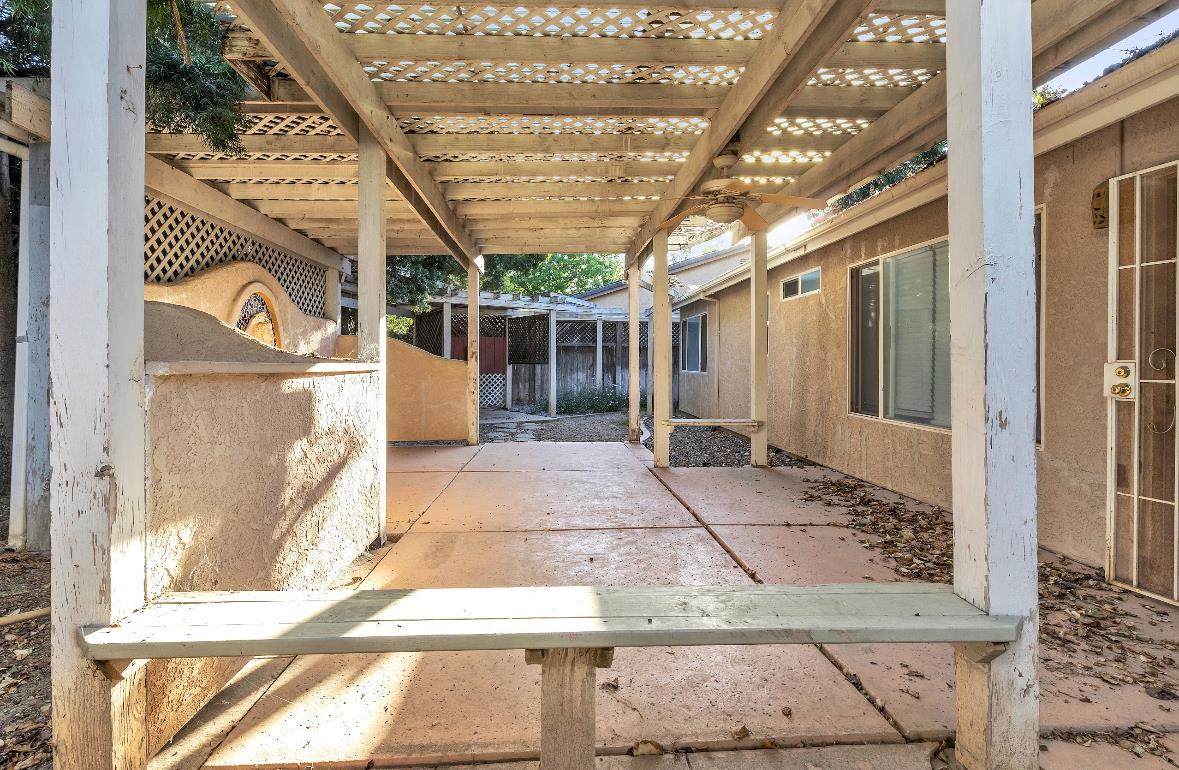 Detail Gallery Image 23 of 33 For 1916 Fall Brook Ct, Merced,  CA 95340 - 3 Beds | 2 Baths