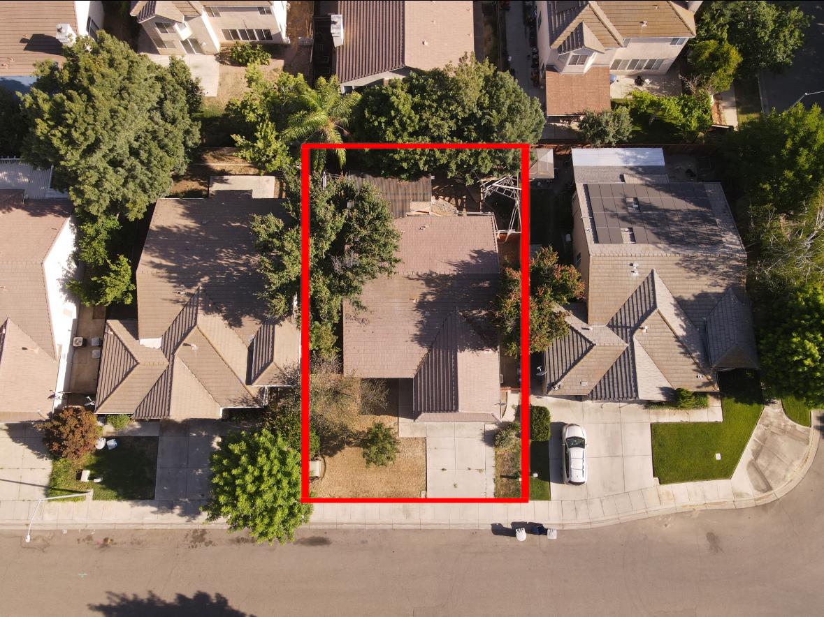 Detail Gallery Image 31 of 33 For 1916 Fall Brook Ct, Merced,  CA 95340 - 3 Beds | 2 Baths