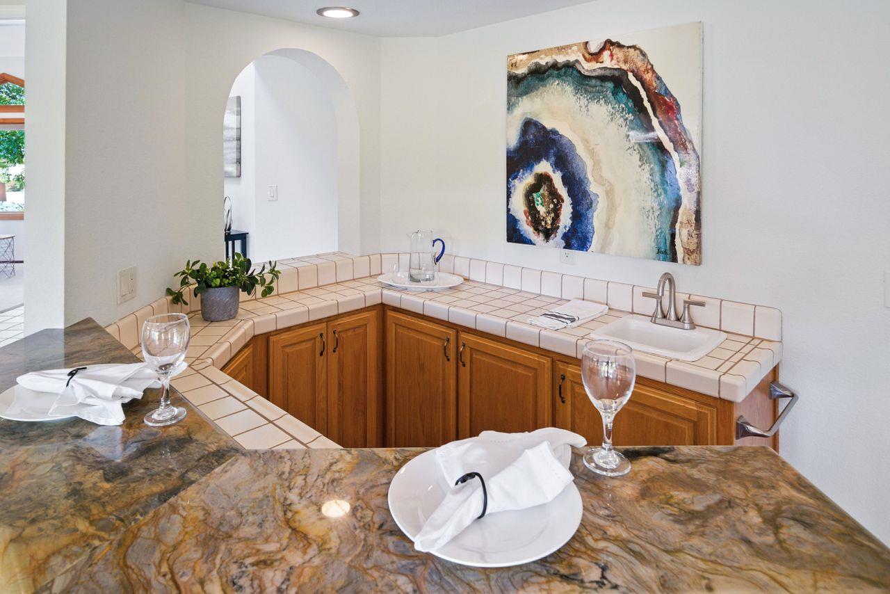Detail Gallery Image 11 of 62 For 5942 Porto Alegre Dr, San Jose,  CA 95120 - 4 Beds | 2/1 Baths