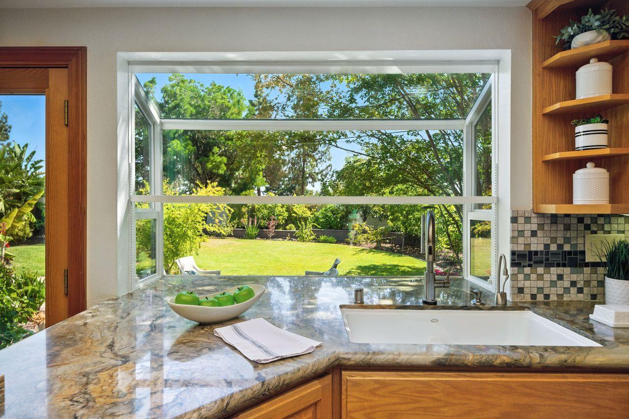 Detail Gallery Image 2 of 62 For 5942 Porto Alegre Dr, San Jose,  CA 95120 - 4 Beds | 2/1 Baths