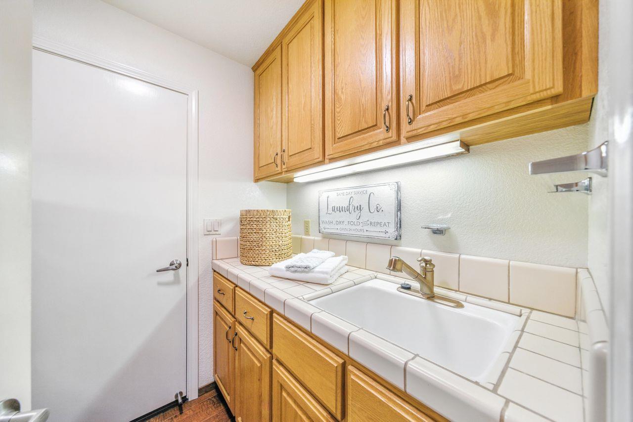 Detail Gallery Image 21 of 62 For 5942 Porto Alegre Dr, San Jose,  CA 95120 - 4 Beds | 2/1 Baths
