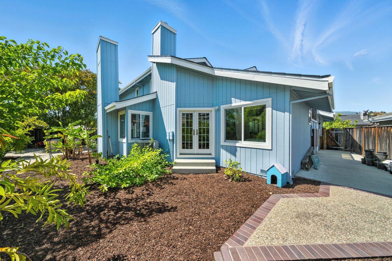 Detail Gallery Image 46 of 62 For 5942 Porto Alegre Dr, San Jose,  CA 95120 - 4 Beds | 2/1 Baths